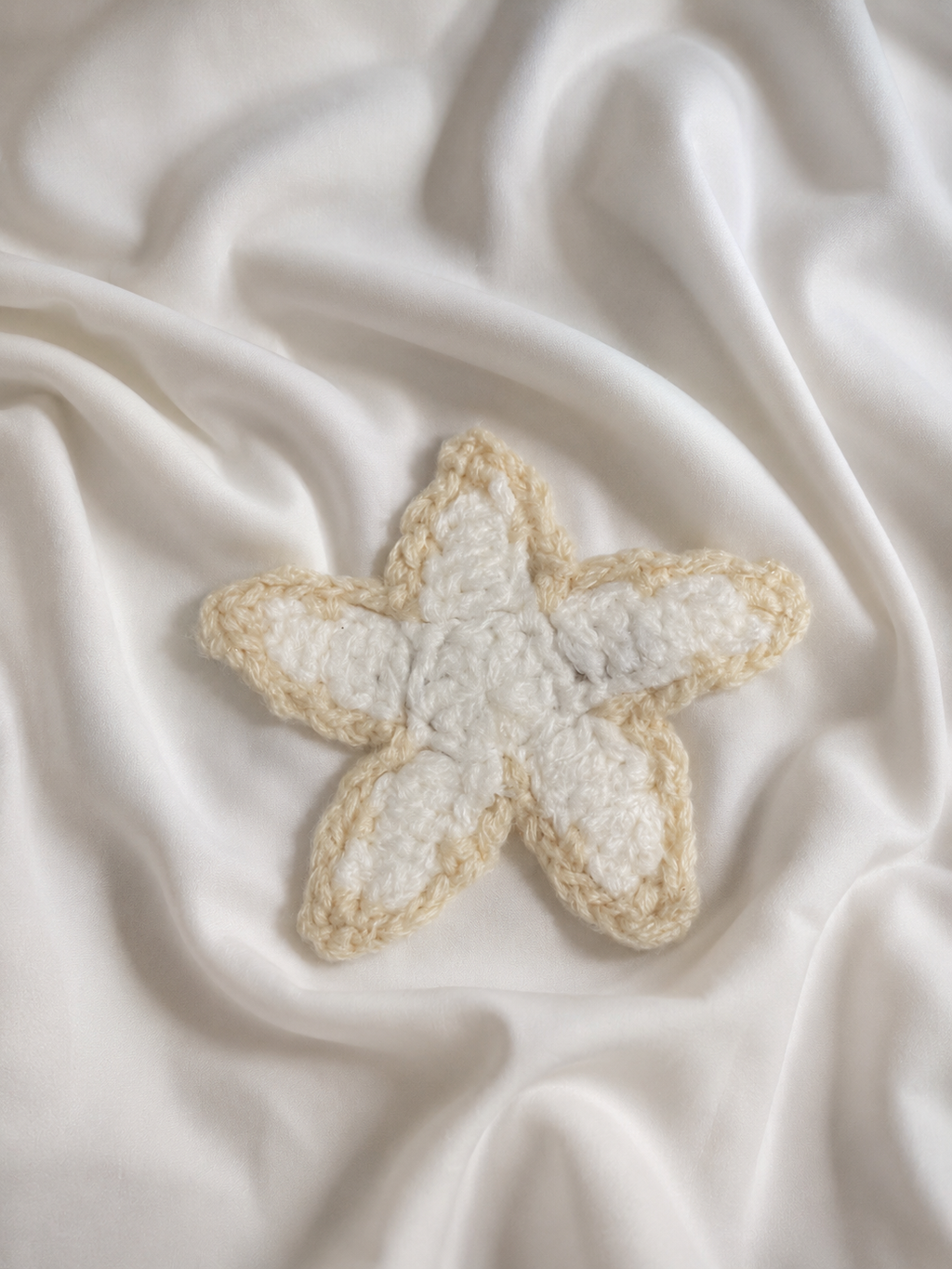 Starfish Hear Clip