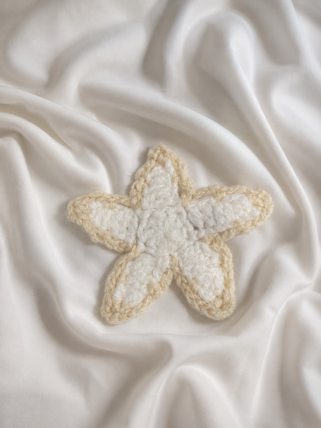 Starfish Hear Clip